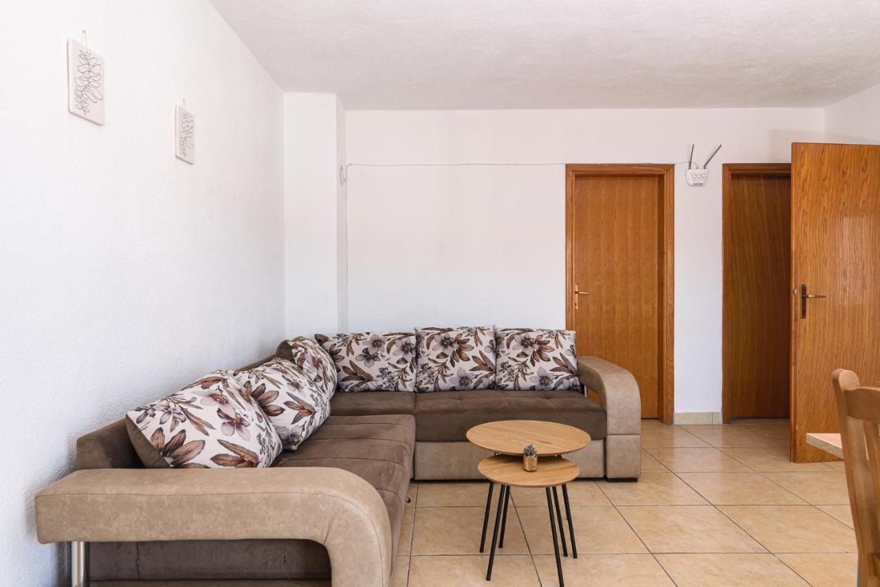 Apartment Planikovica Trogir Exterior foto
